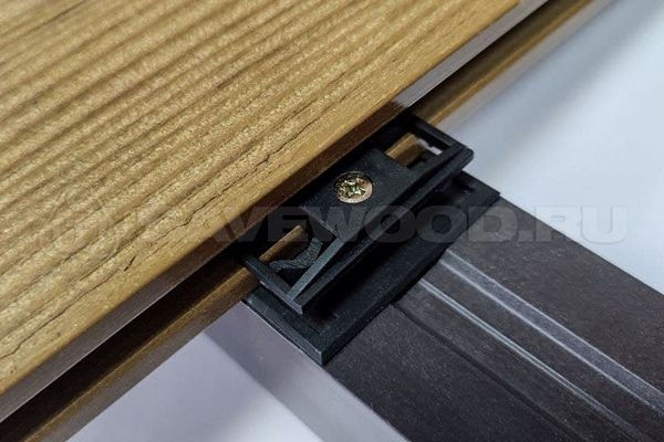 Кляммер для террасной доски пластиковый Savewood купить в Адлере